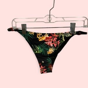 DIXXON NWT black tropical skimpy floral bikini bottoms Gili tanning suit swim